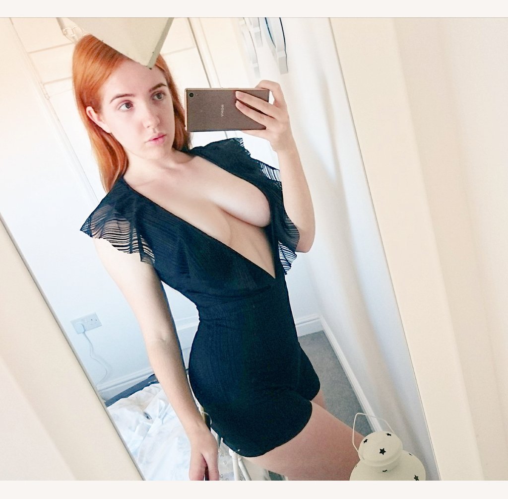 [Image: Scarlett_Jones6_1.jpg]