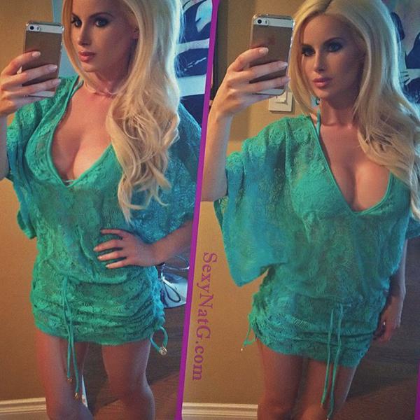 [Image: SexyNatG_4.jpg]