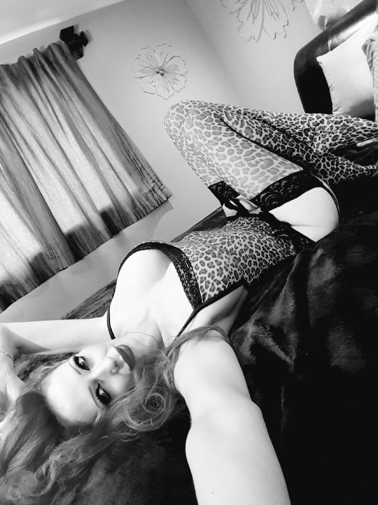 [Image: ShandaFay.jpeg]