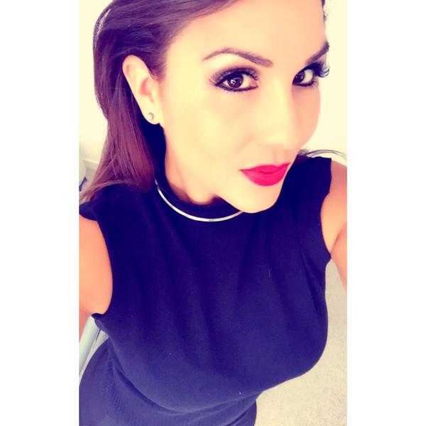 [Image: Siobhan-Jones-topless-naked-nude_25.jpg]