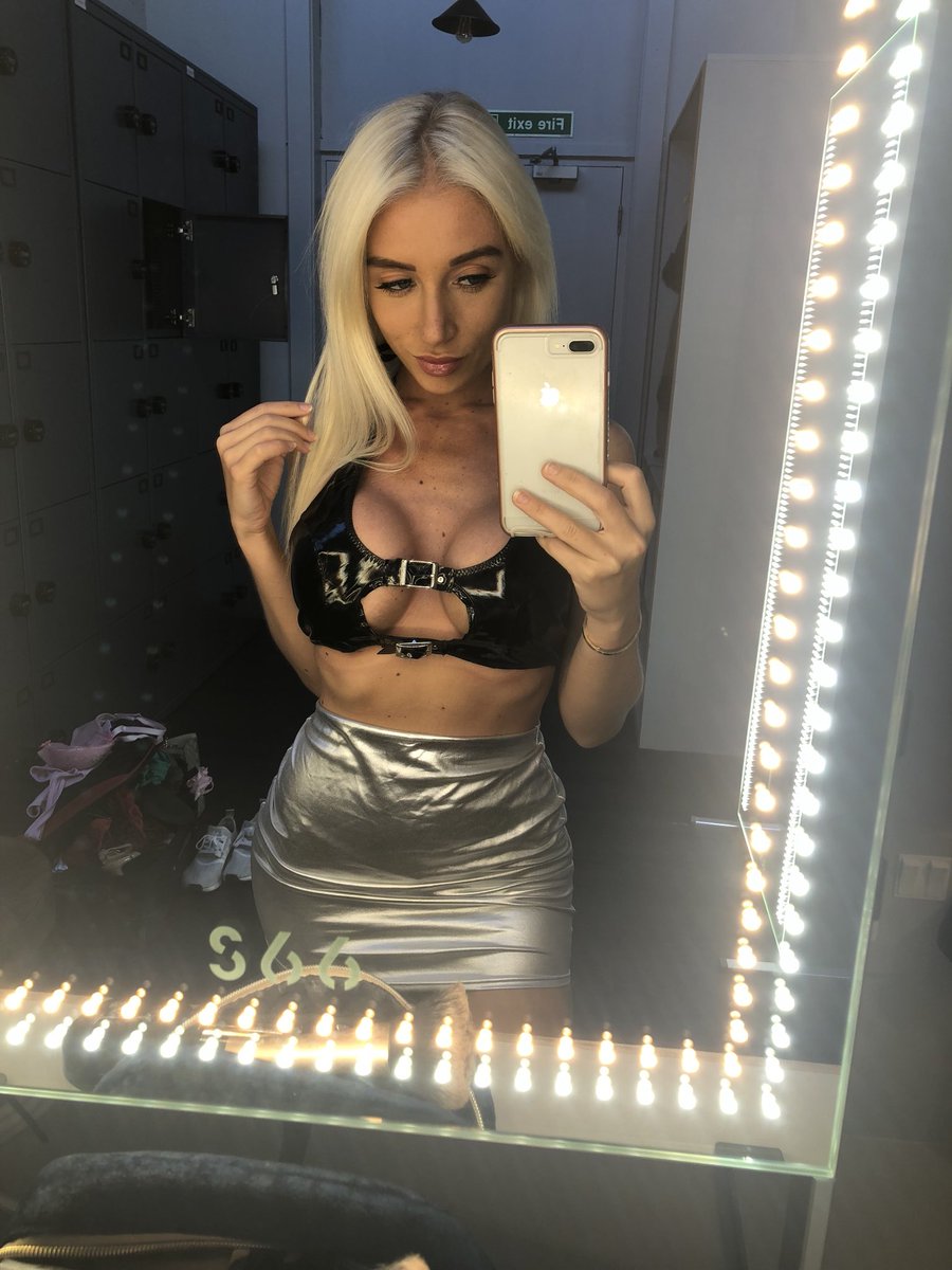 [Image: StaceyRobyn__51.jpg]