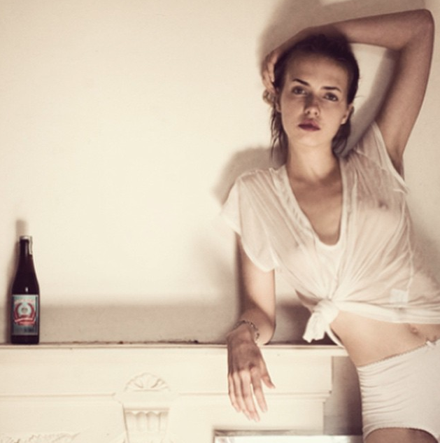 [Image: Stephanie-Mac-topless-naked-nude_3.png]