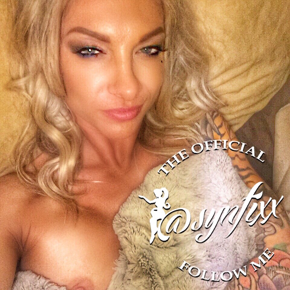 [Image: Synthia-Fixx-topless-naked-nude_7.jpg]