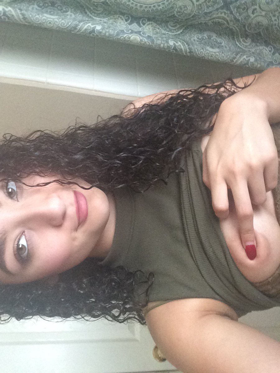 [Image: TheLanaLovelace_4.jpg]