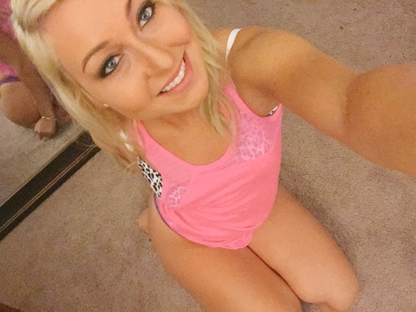 [Image: Valerie-White-topless-naked-nude_2.jpg]