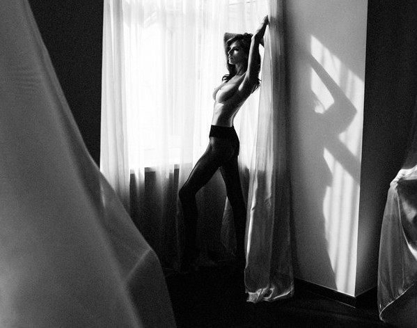 [Image: VkDasha-Malygina-Topless-Naked-Nude.jpg]