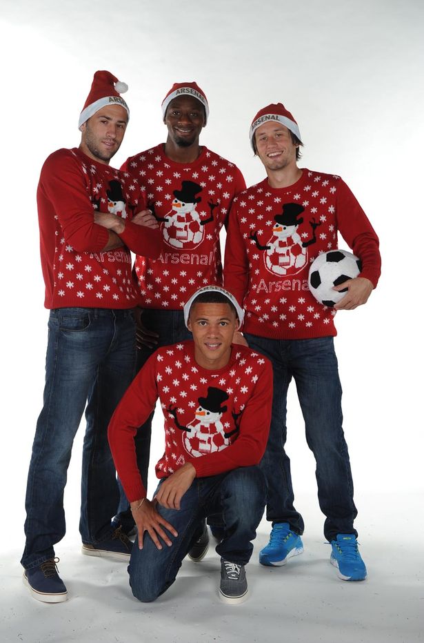 [Image: arsenal-christmas-jumpers_6.jpg]