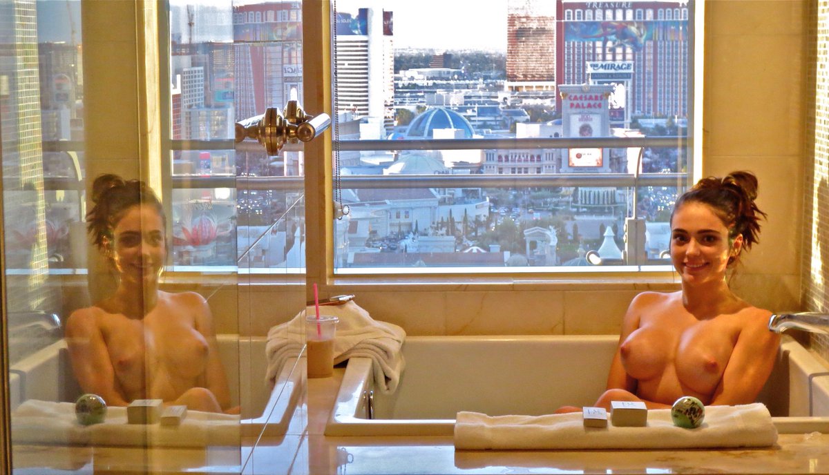 [Image: ashlyandersonxx_16.jpg]