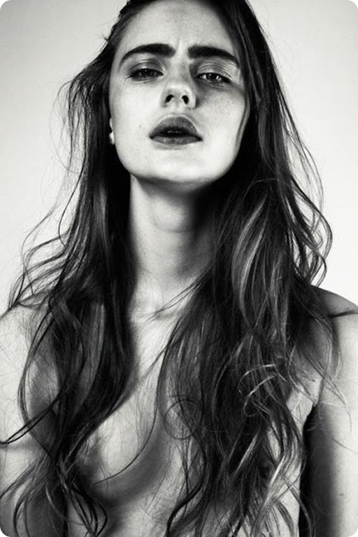 [Image: brynja-jonbjarnardottir-topless-naked-nude_7.jpg]