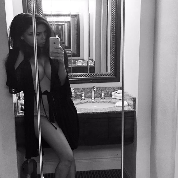 [Image: charlotte__jean_1.jpg]