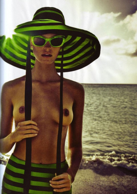 [Image: erin-heatherton-topless-naked-nude_14.jpg]