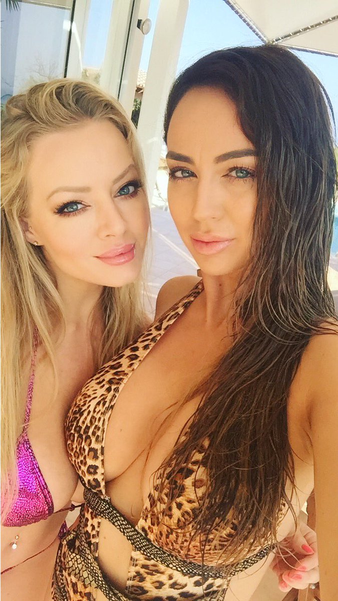 [Image: hannahclaydon130RosieLee_bs.jpg]