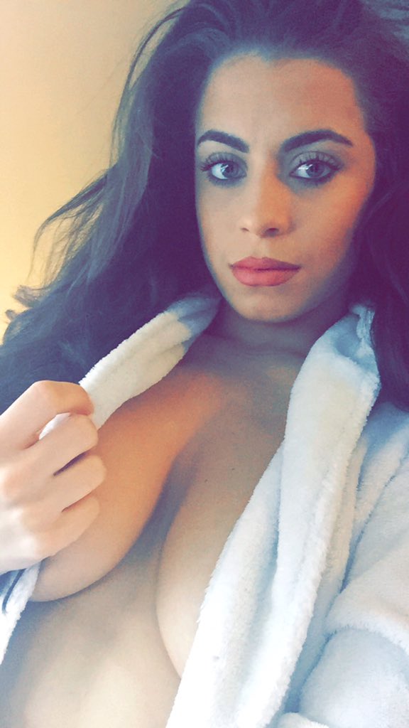 [Image: katiesalmon24_5.jpg]