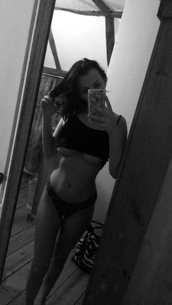 [Image: michelledefeo_3.jpg]