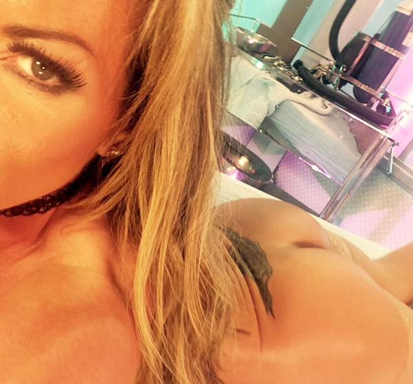 [Image: misslyndaleigh_1.jpg]