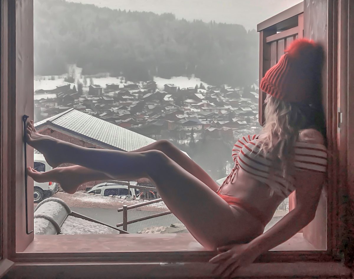 [Image: more_milf.jpg]