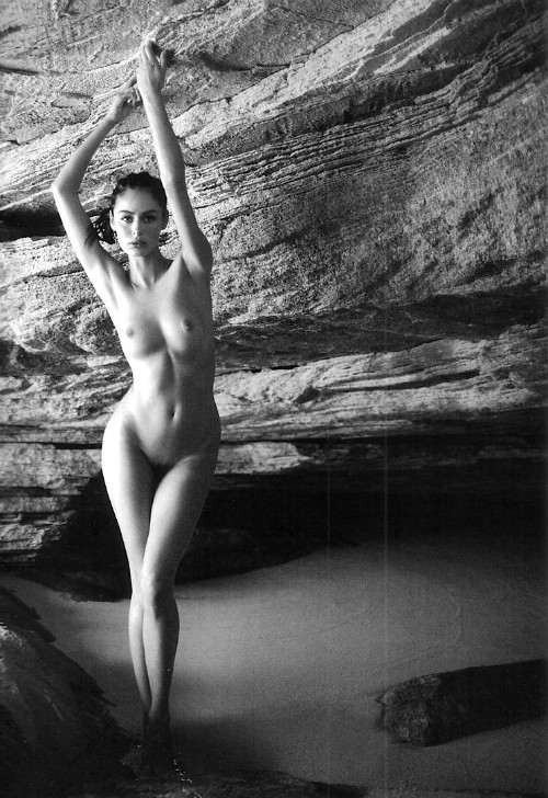 [Image: nicole-trunfio-topless-naked-nude_23.jpg]