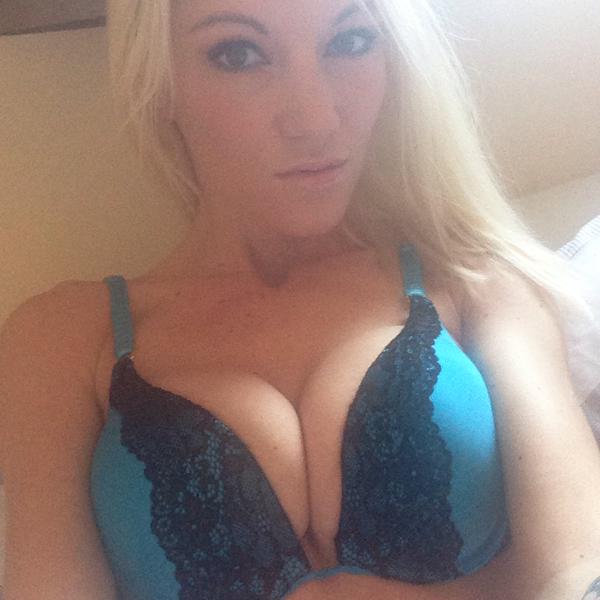 [Image: nicolebonner_2.jpg]