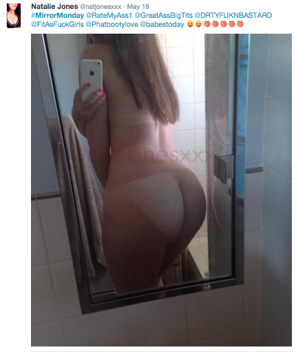 [Image: sexy-selfies-20-may_2.png]