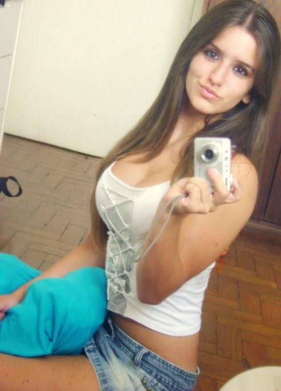 [Image: sexy-selfies-30-jan_11.jpg]