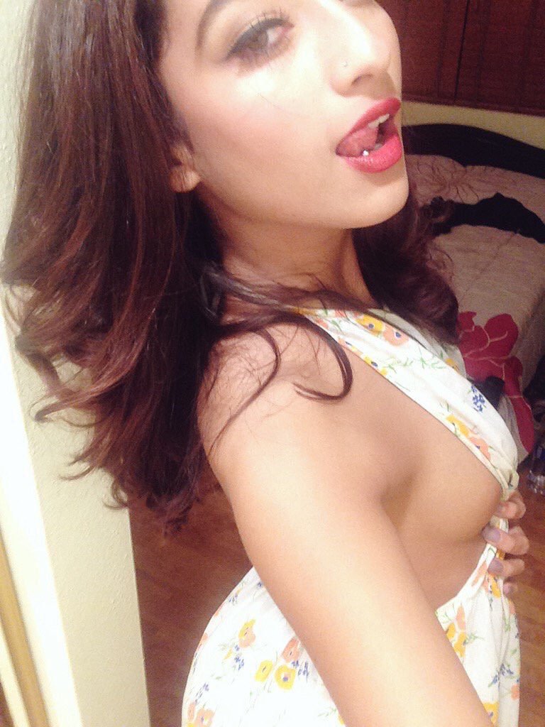 [Image: Lana-Lovelace-topless-naked-nude_3.jpg]